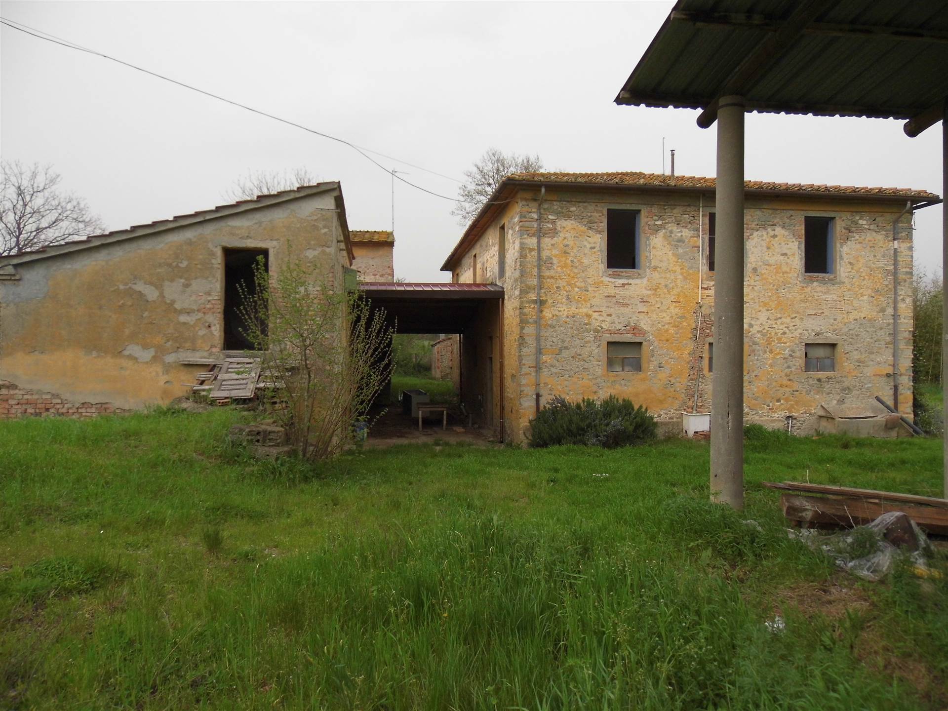 Azienda Agricola in affitto a Vicchio, 10 locali, prezzo € 1.500 | PortaleAgenzieImmobiliari.it