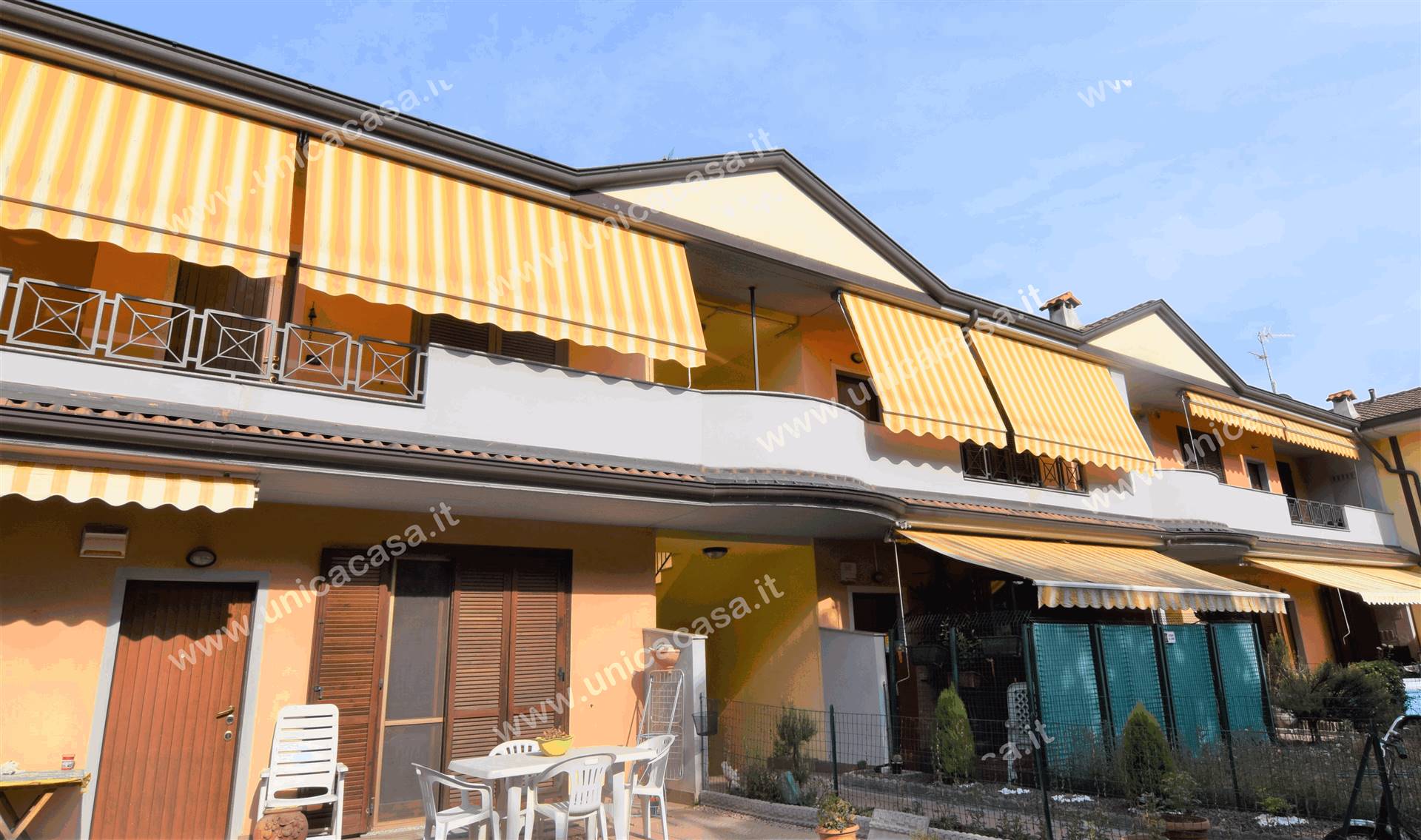 Appartamento in vendita a Arcene, 3 locali, prezzo € 100.000 | CambioCasa.it