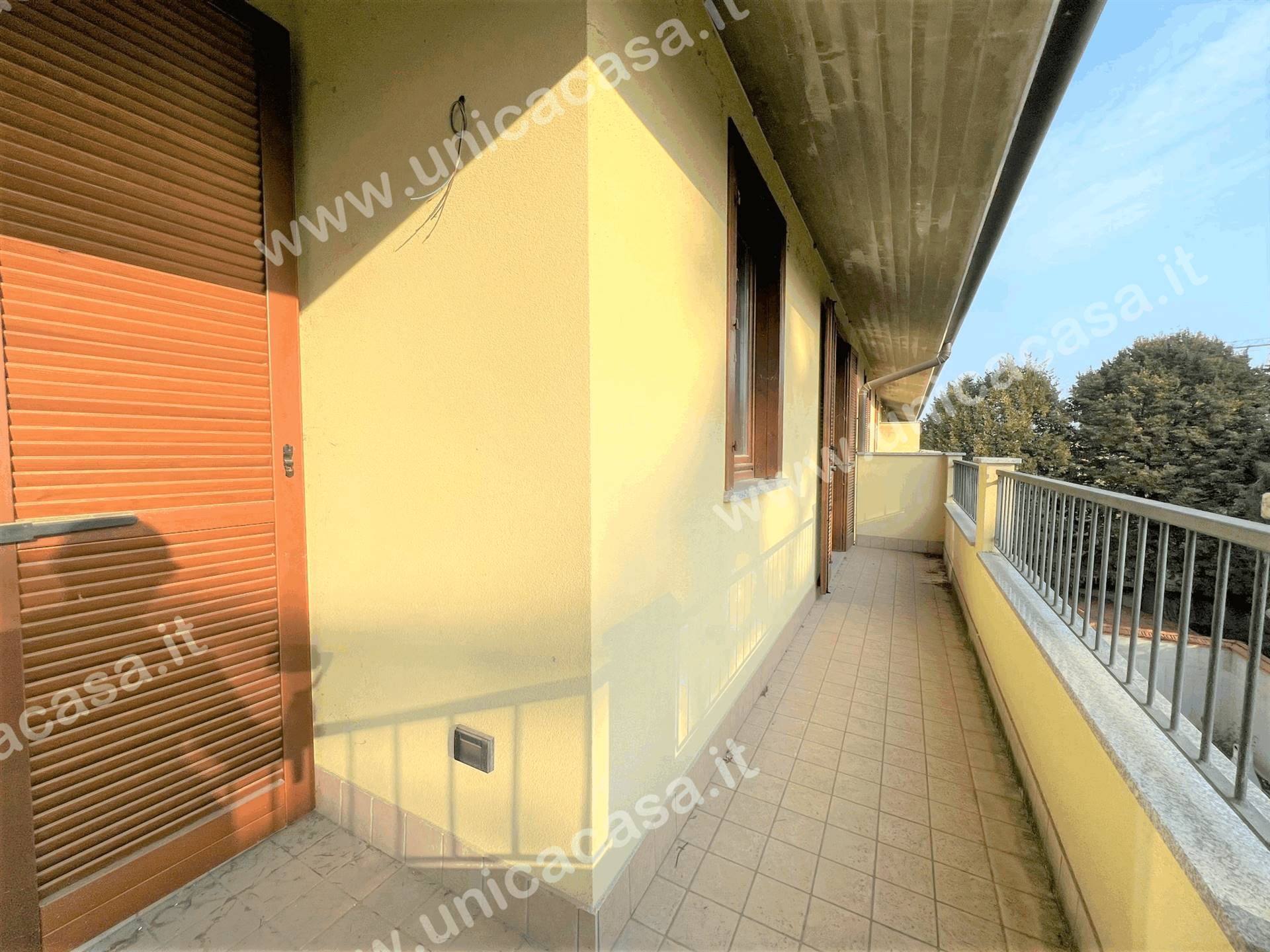 Appartamento in vendita a Cassano d'Adda, 4 locali, prezzo € 260.000 | PortaleAgenzieImmobiliari.it