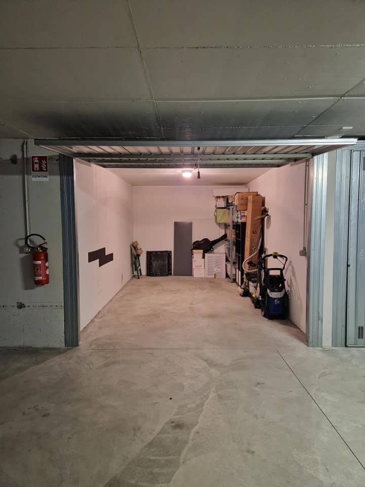 Box / Garage in vendita a Trezzo sull'Adda, 1 locali, prezzo € 15.000 | PortaleAgenzieImmobiliari.it