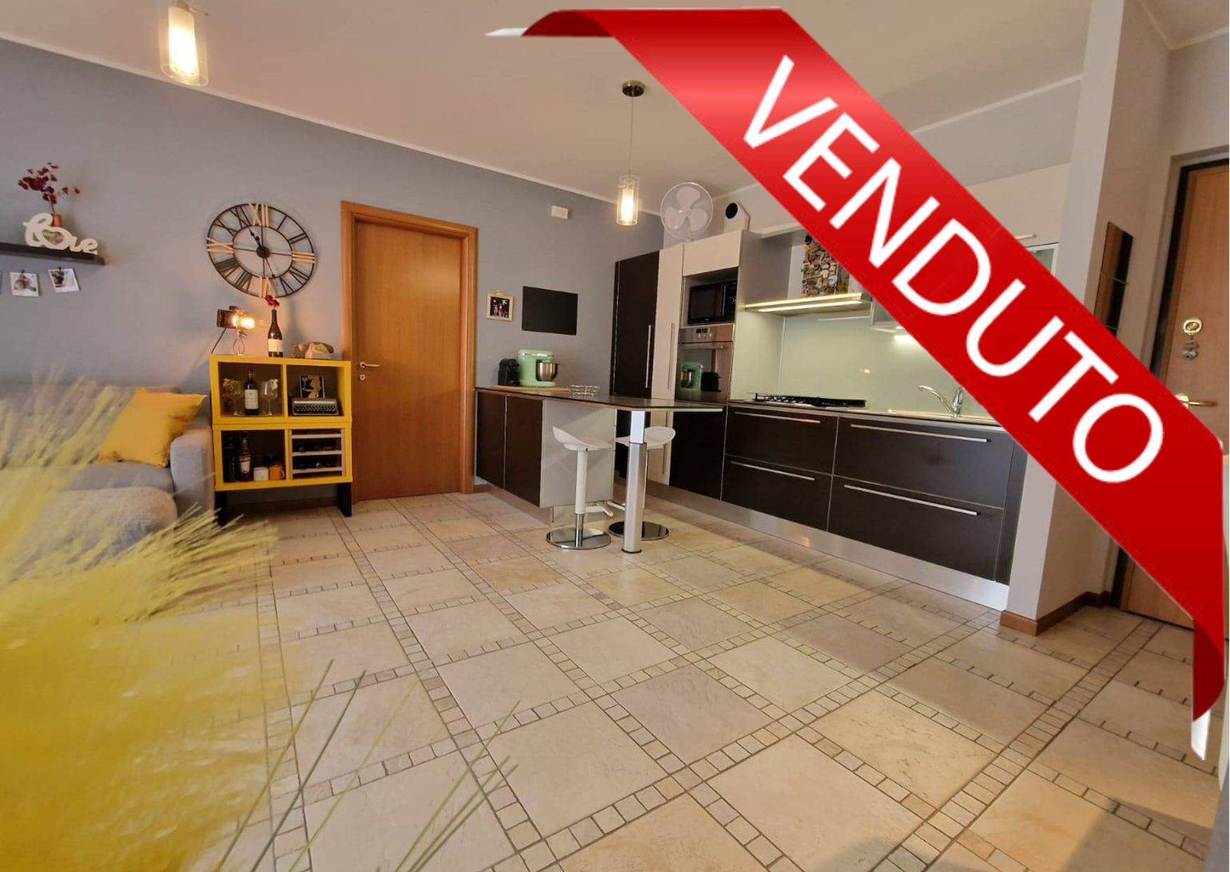 Appartamento in vendita a Ranica, 2 locali, prezzo € 133.000 | CambioCasa.it
