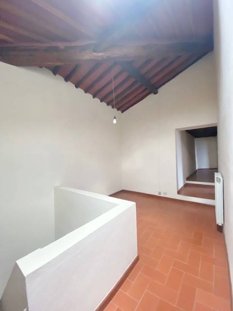 Appartamento in affitto a San Casciano in Val di Pesa, 5 locali, zona Zona: Calcinaia, prezzo € 1.200 | CambioCasa.it
