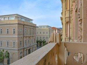 Appartamento in vendita a Savona, 6 locali, zona ro, prezzo € 540.000 | PortaleAgenzieImmobiliari.it