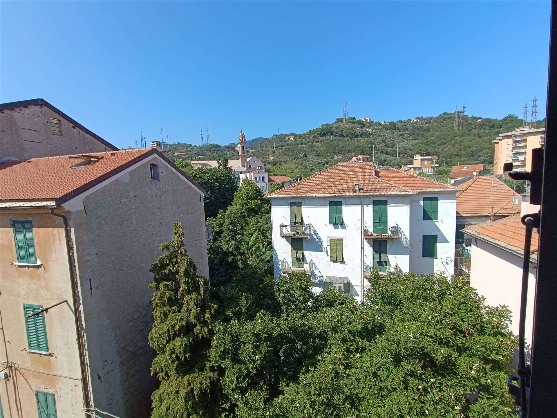 Appartamento in vendita a Savona, 3 locali, zona gnola, prezzo € 68.000 | PortaleAgenzieImmobiliari.it