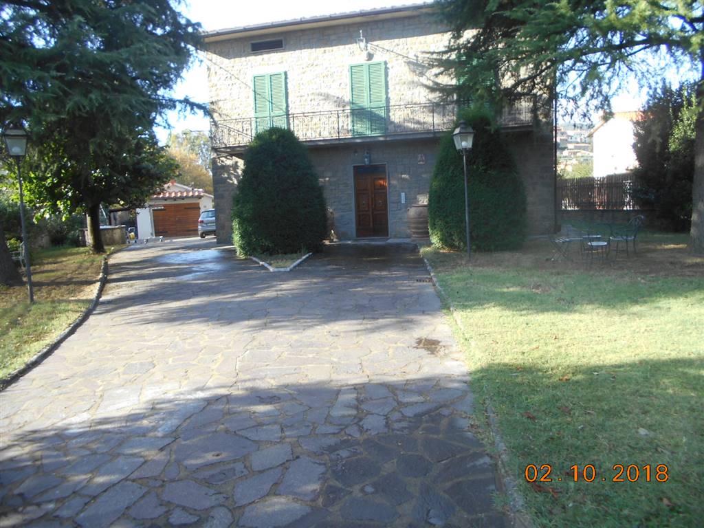 Villa in vendita a Castiglion Fiorentino, 12 locali, prezzo € 600.000 | PortaleAgenzieImmobiliari.it