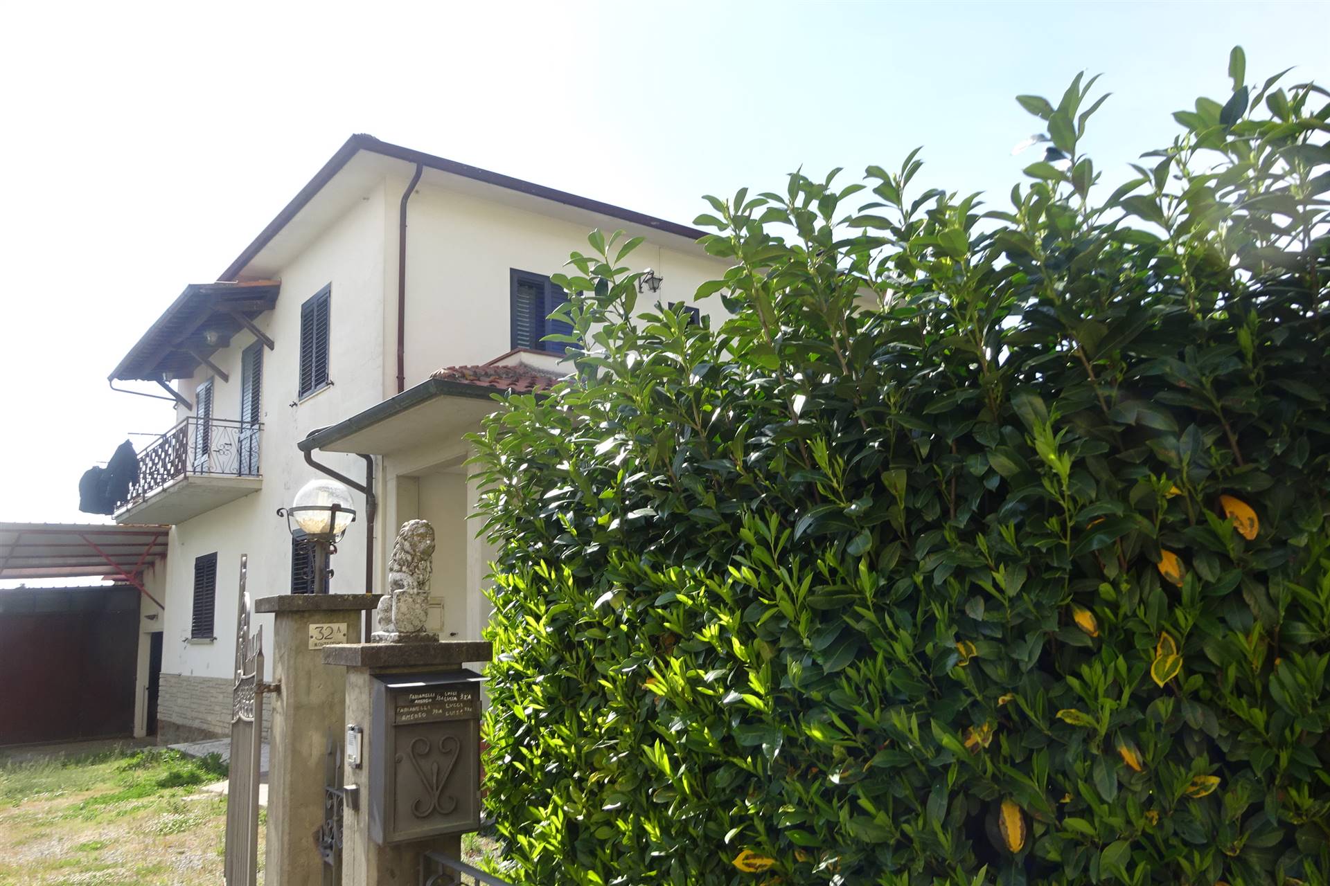 Villa in vendita a Castiglion Fiorentino - Zona: Montecchio Vesponi