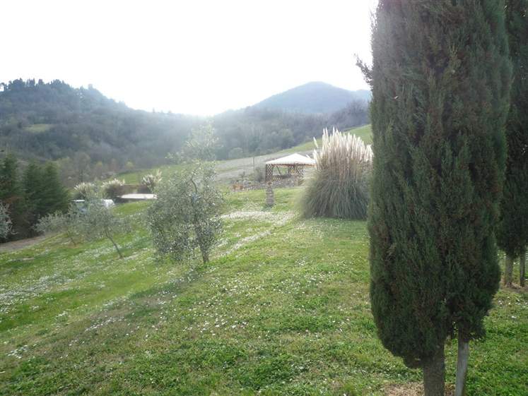 In Vendita Agriturismo a Montecatini Val di Cecina