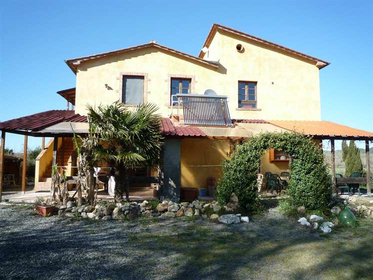 Rustico / Casale in vendita a Montecatini Val di Cecina, 12 locali, prezzo € 630.000 | PortaleAgenzieImmobiliari.it