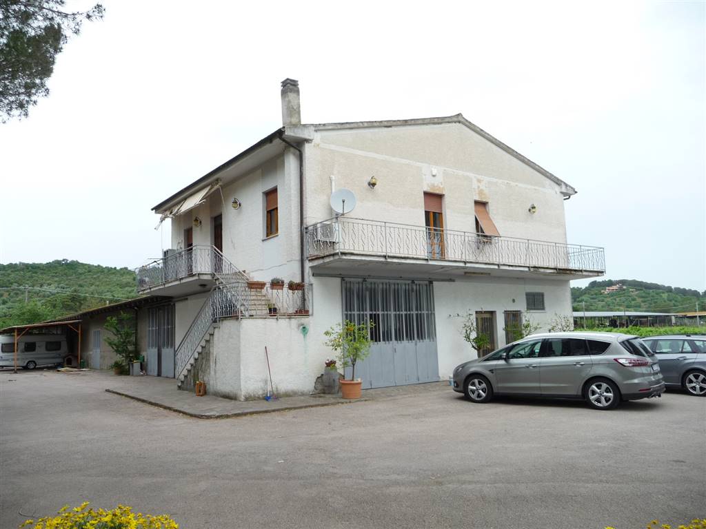 Appartamento in vendita a Castiglione della Pescaia, 8 locali, prezzo € 680.000 | PortaleAgenzieImmobiliari.it
