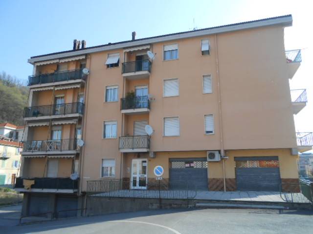Appartamento in vendita a Cengio, 4 locali, prezzo € 43.000 | PortaleAgenzieImmobiliari.it