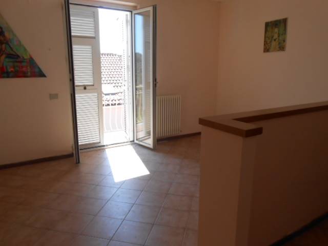 Appartamento in vendita a Altare, 3 locali, prezzo € 65.000 | CambioCasa.it