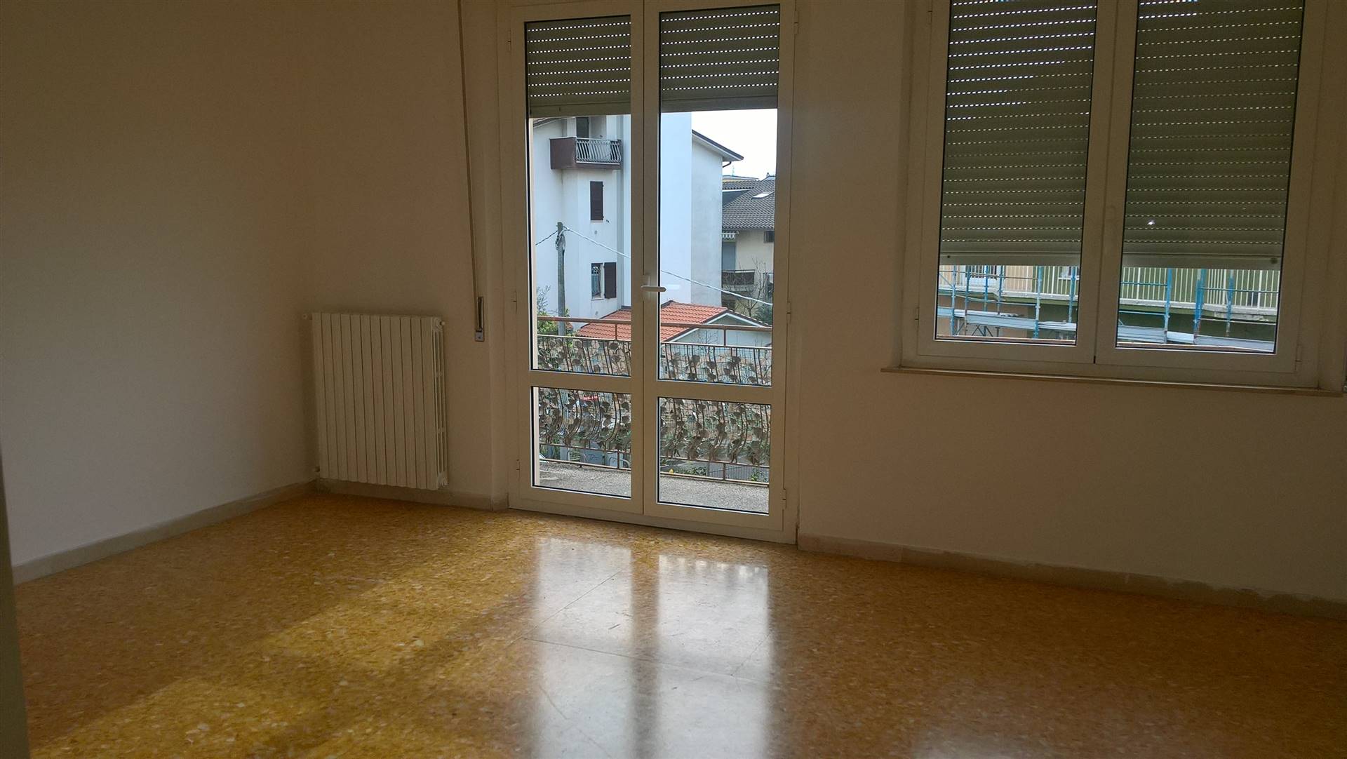 Appartamento in vendita a Chiaravalle, 4 locali, prezzo € 105.000 | CambioCasa.it