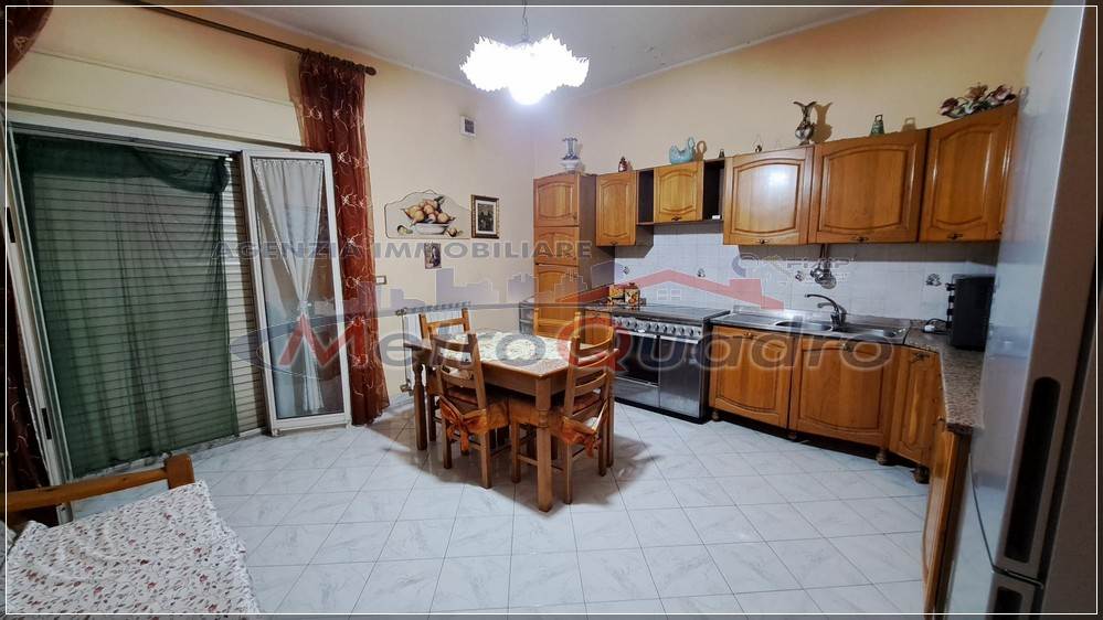 Appartamento in vendita a Canicattì, 4 locali, zona Località: C 3 ZONA VILLA COMUNALE, prezzo € 95.000 | CambioCasa.it