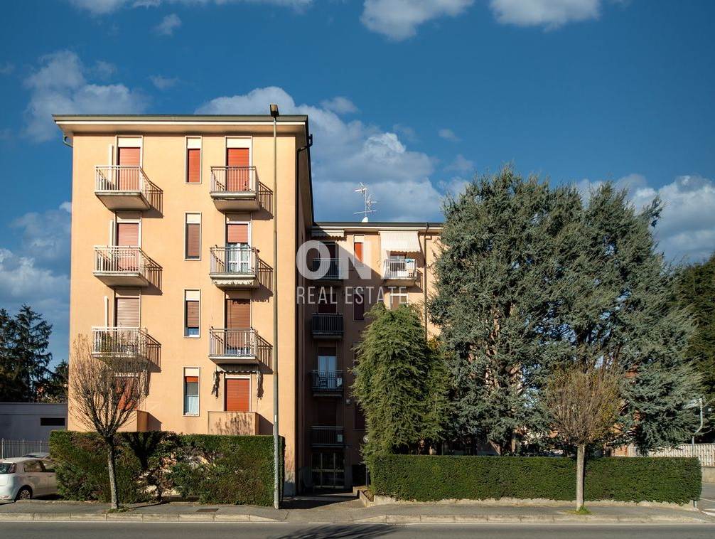 Appartamento in vendita a Bernareggio, 3 locali, prezzo € 98.000 | PortaleAgenzieImmobiliari.it