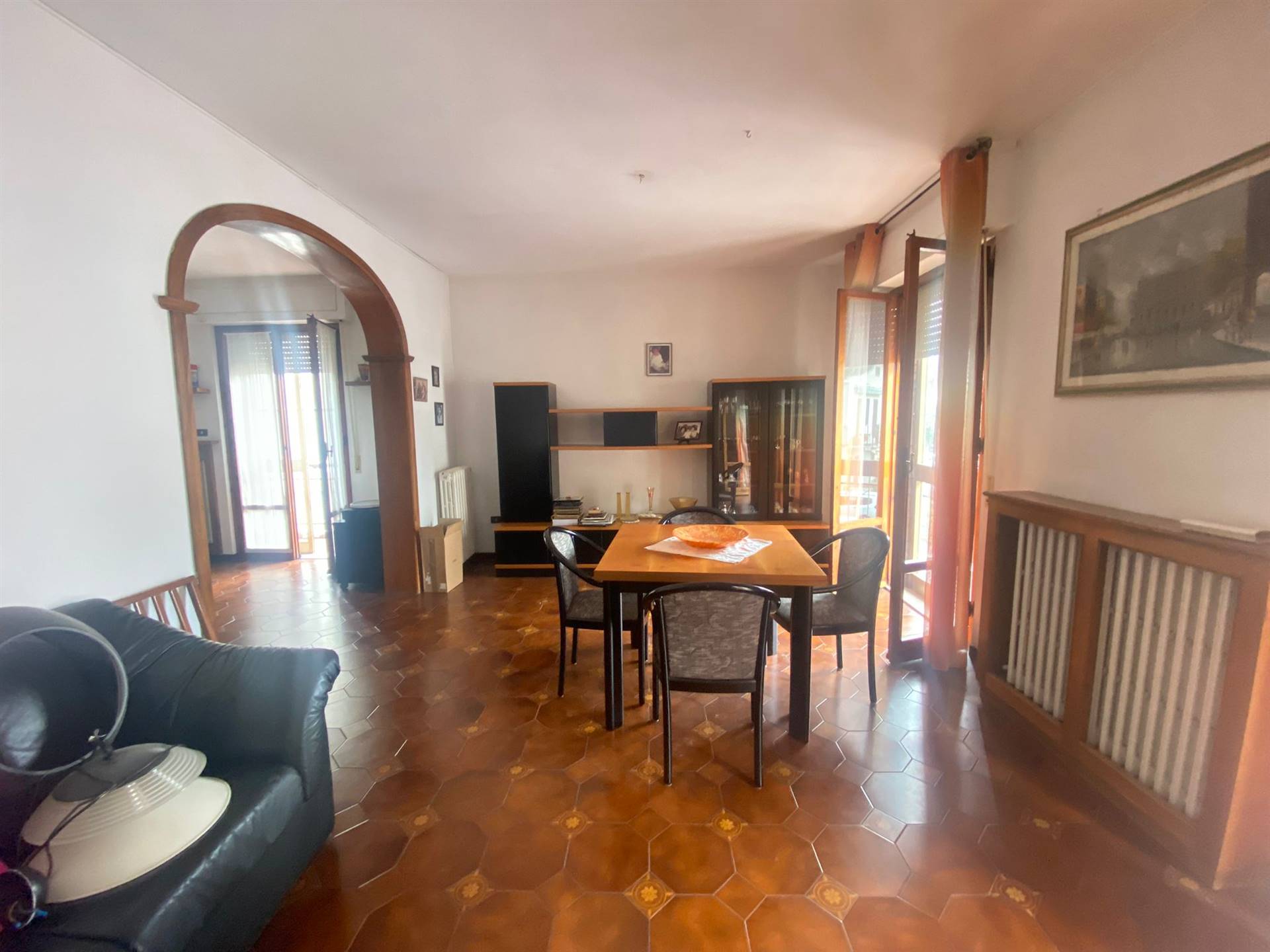Appartamento in vendita a Prato, 5 locali, zona ana, prezzo € 250.000 | PortaleAgenzieImmobiliari.it