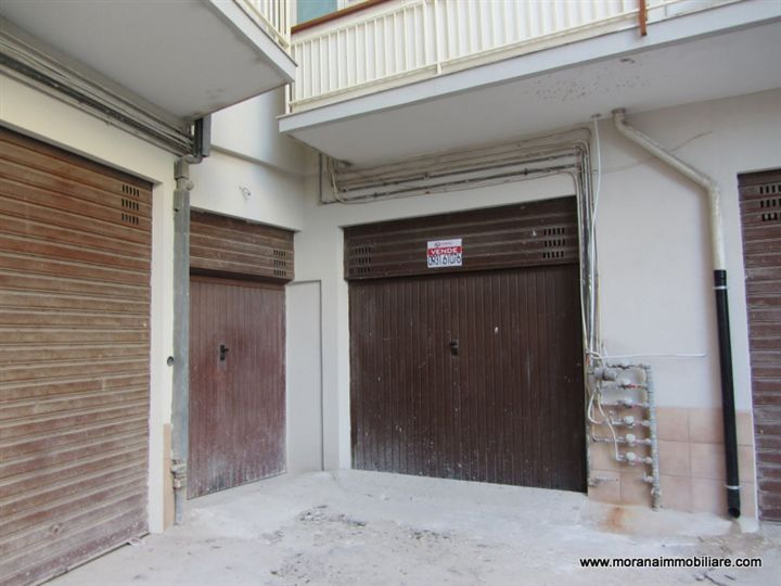 Box / Garage in vendita a Siracusa, 1 locali, zona Località: SANTA LUCIA, prezzo € 50.000 | PortaleAgenzieImmobiliari.it