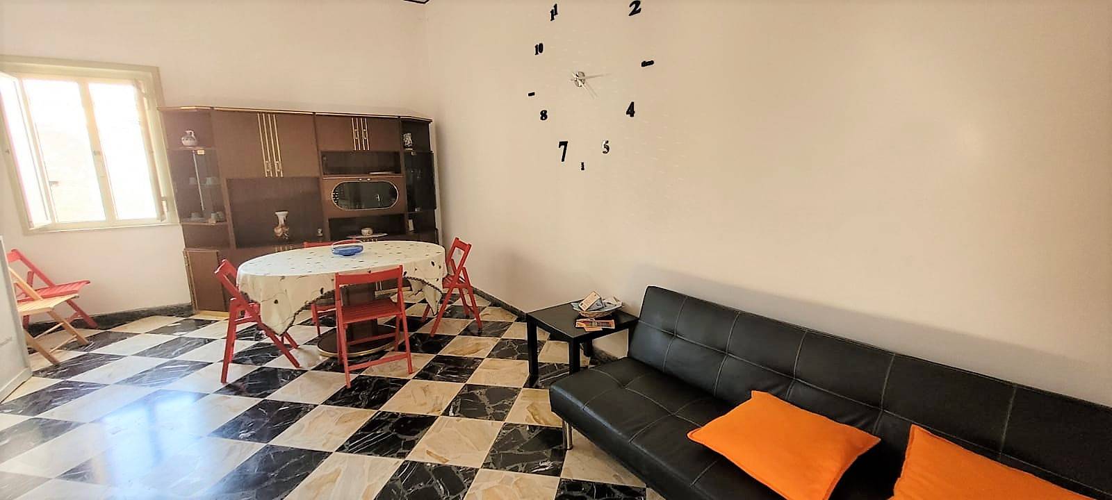 Appartamento in vendita a Avola, 4 locali, zona Località: CENTRO, prezzo € 65.000 | CambioCasa.it