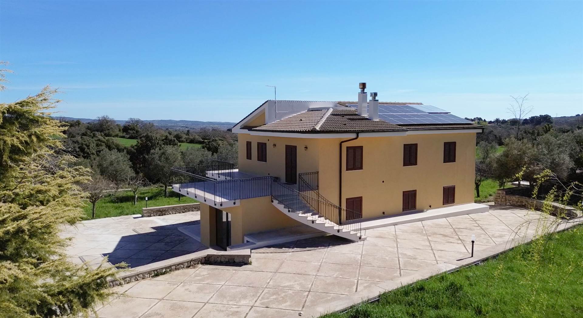 Villa in vendita a Palazzolo Acreide, 8 locali, zona Località: SANTA LUCIA, prezzo € 400.000 | PortaleAgenzieImmobiliari.it