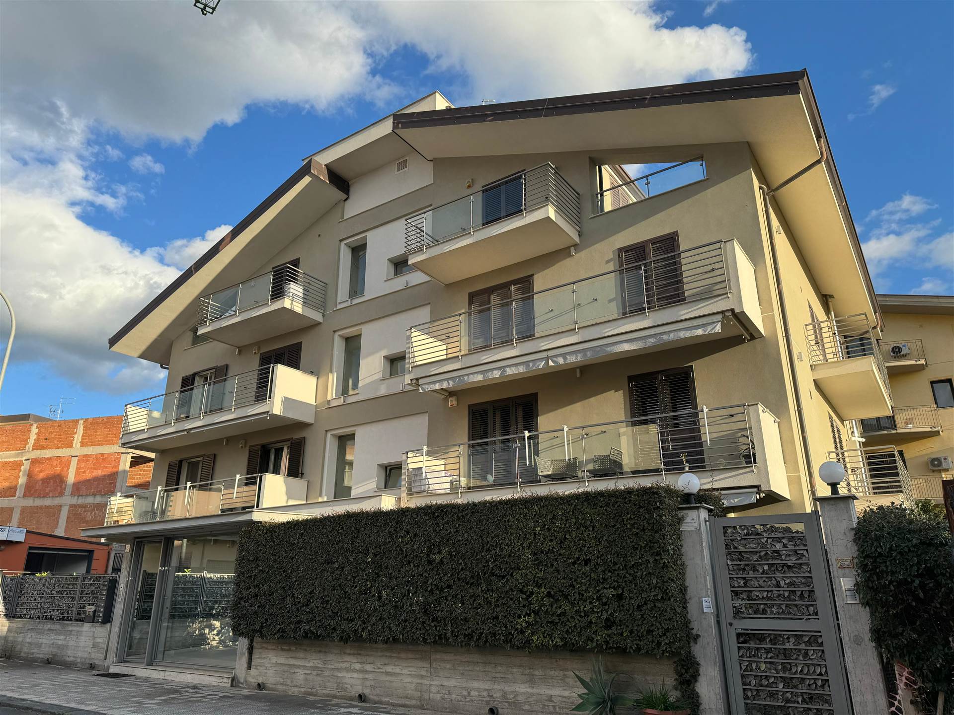 Appartamento in vendita a Lentini, 4 locali, prezzo € 230.000 | PortaleAgenzieImmobiliari.it