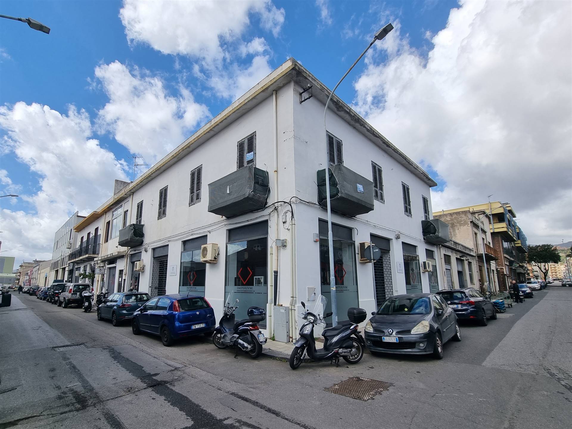 Appartamento in vendita a Messina, 10 locali, zona Località: LA FARINA, prezzo € 160.000 | PortaleAgenzieImmobiliari.it