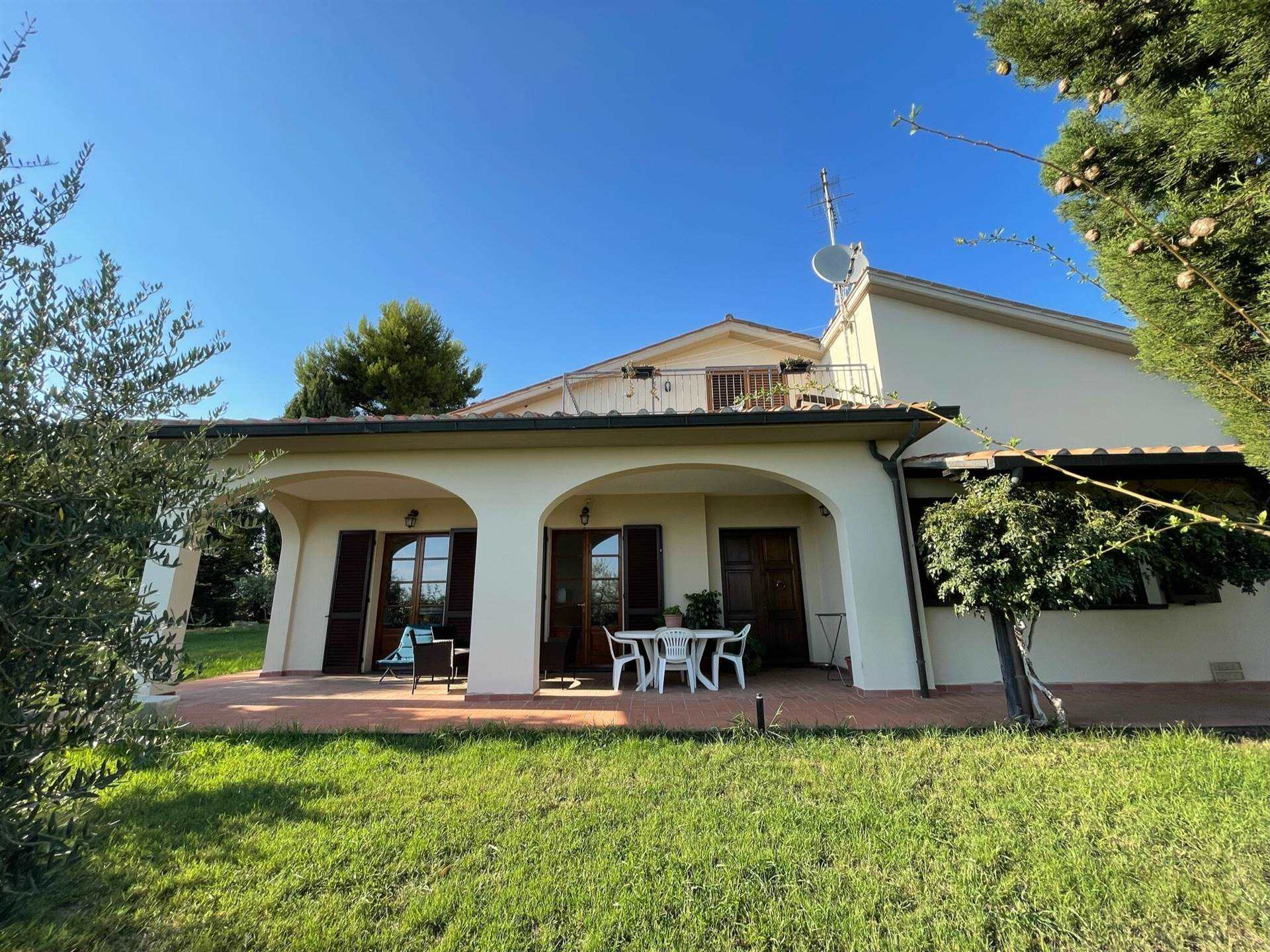 Villa in vendita a Casale Marittimo, 9 locali, prezzo € 890.000 | PortaleAgenzieImmobiliari.it