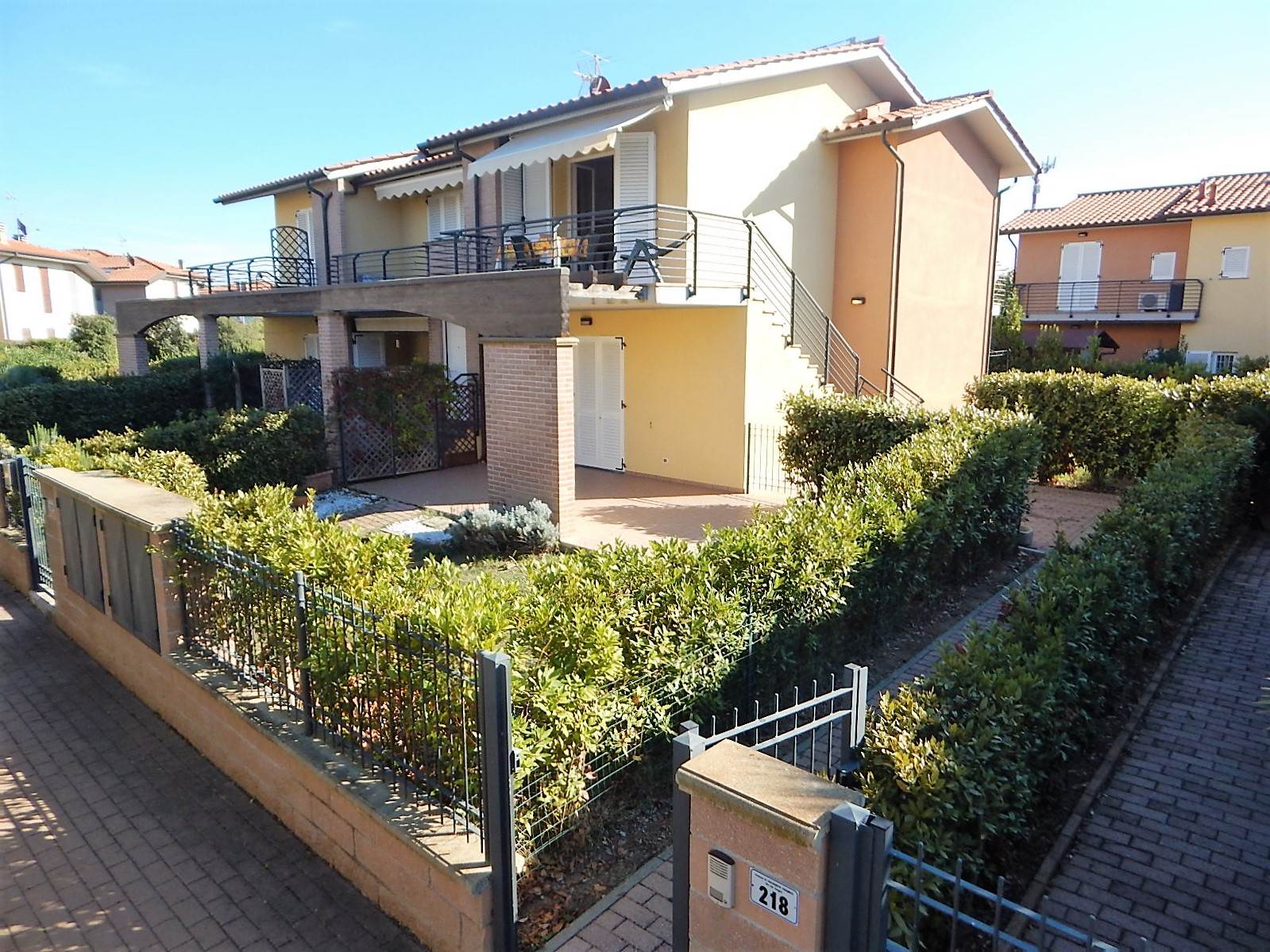 Appartamento in affitto a Castagneto Carducci, 2 locali, zona Località: MARINA, prezzo € 500 | PortaleAgenzieImmobiliari.it