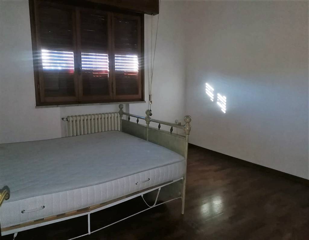Appartamento in vendita a Fucecchio, 5 locali, zona Località: GALLENO, prezzo € 150.000 | PortaleAgenzieImmobiliari.it