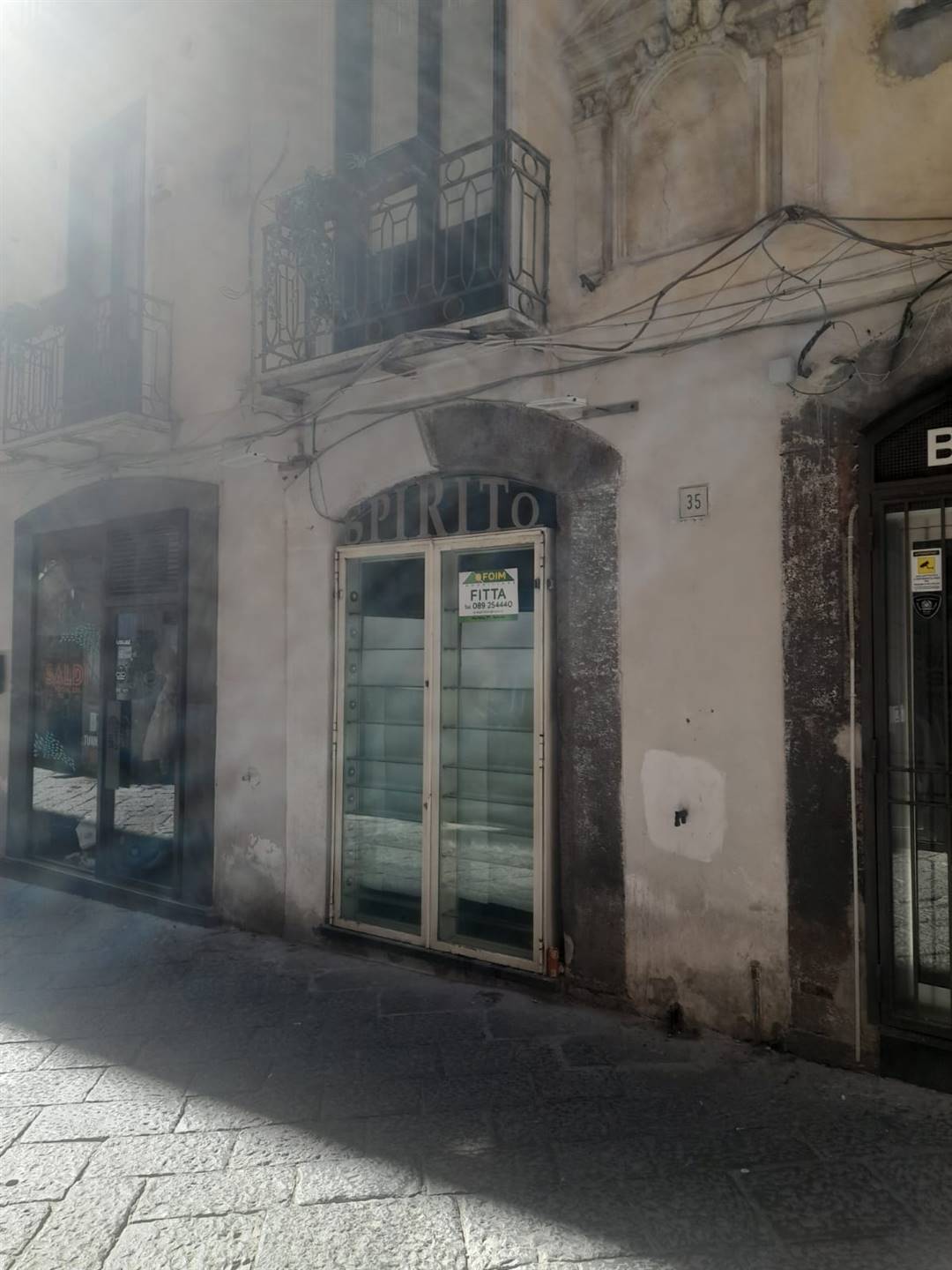 Negozio / Locale in affitto a Salerno, 9999 locali, zona ro Storico, prezzo € 1.500 | PortaleAgenzieImmobiliari.it