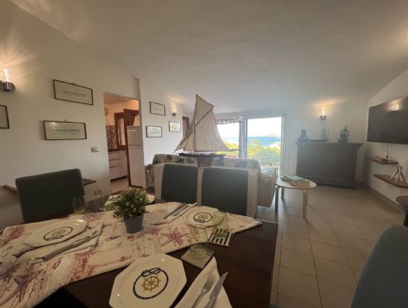 Appartamento in vendita a La Maddalena, 5 locali, prezzo € 590.000 | PortaleAgenzieImmobiliari.it