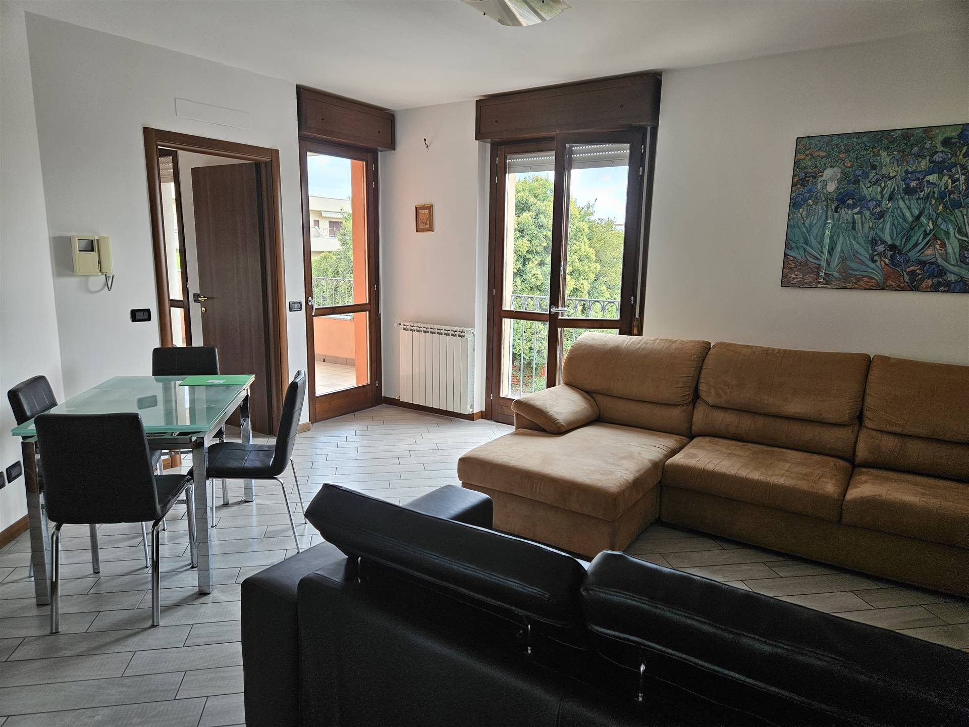 Appartamento in vendita a Bernareggio, 3 locali, prezzo € 215.000 | PortaleAgenzieImmobiliari.it