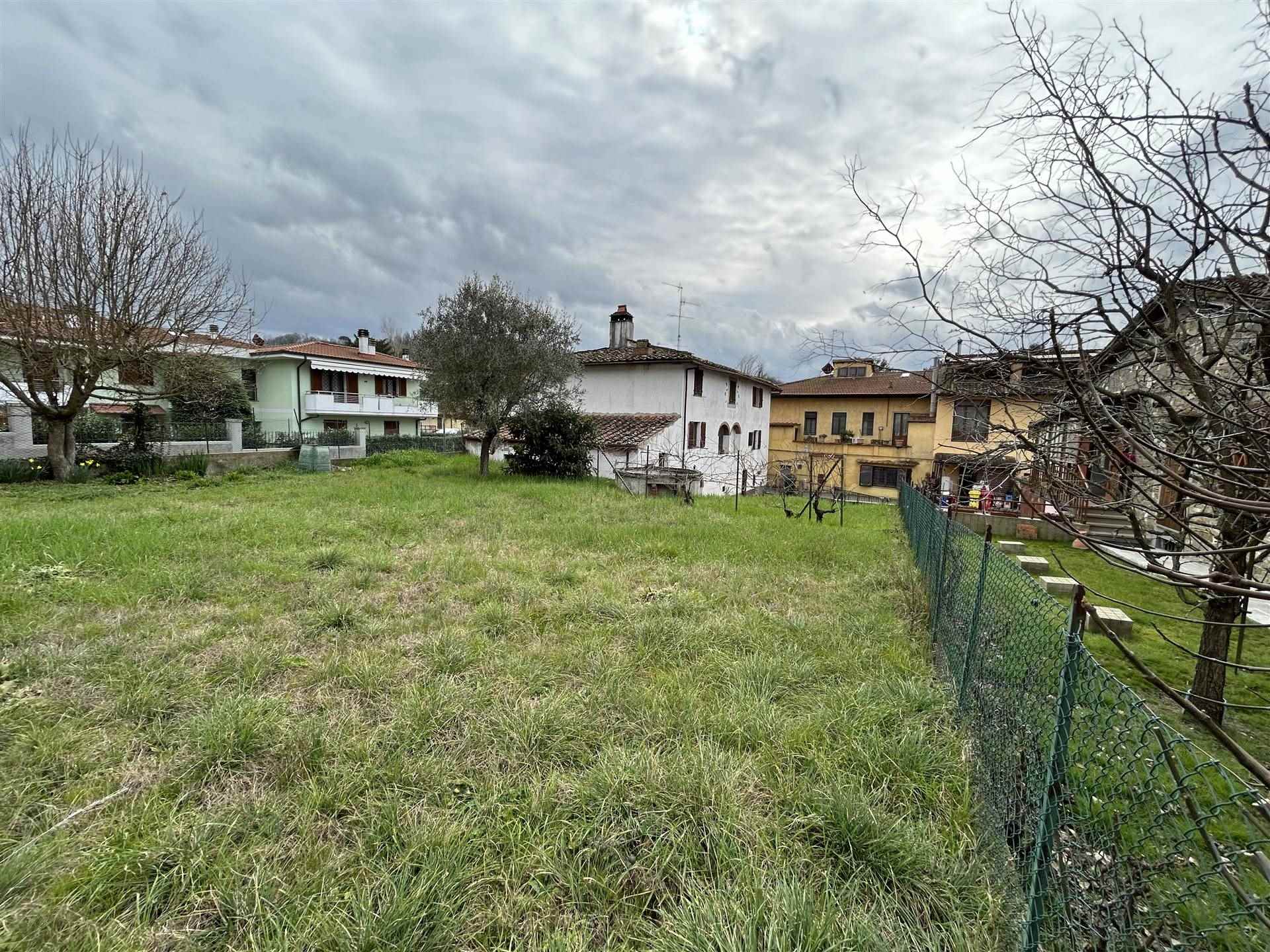 Villa in vendita a Reggello, 10 locali, zona io, prezzo € 230.000 | PortaleAgenzieImmobiliari.it