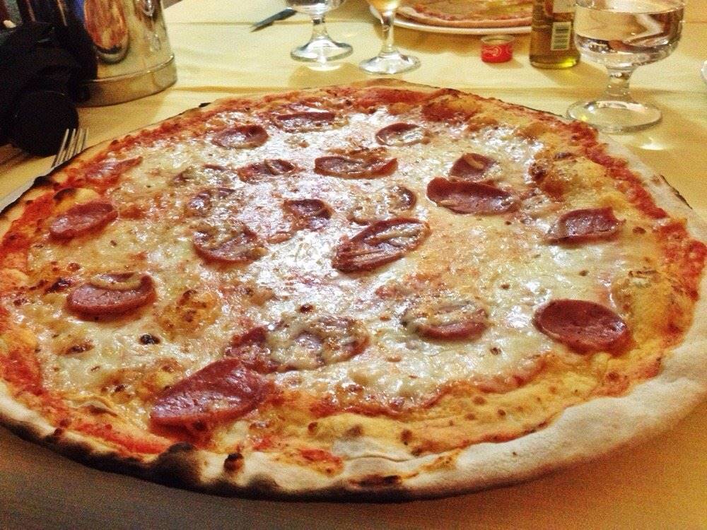 Ristorante / Pizzeria / Trattoria in vendita a Livorno, 5 locali, zona Zona: Centro, prezzo € 150.000 | CambioCasa.it