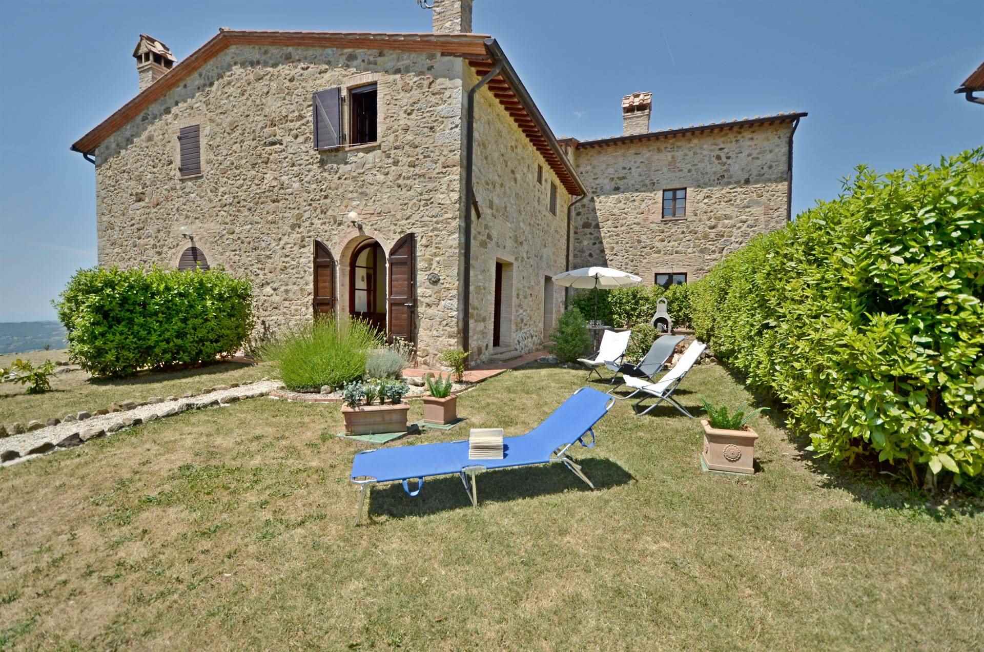 Rustico / Casale in affitto a Roccalbegna, 3 locali, zona Zona: Triana, prezzo € 4.800 | CambioCasa.it