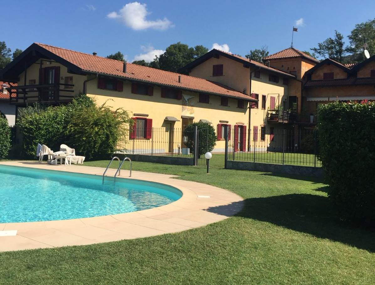 Appartamento in vendita a Bolzano Novarese, 4 locali, zona hetto, prezzo € 360.000 | PortaleAgenzieImmobiliari.it