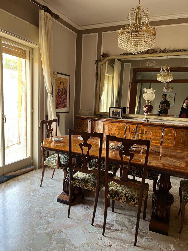 Appartamento in vendita a Agrigento, 8 locali, zona Località: CAMPO, prezzo € 85.000 | PortaleAgenzieImmobiliari.it