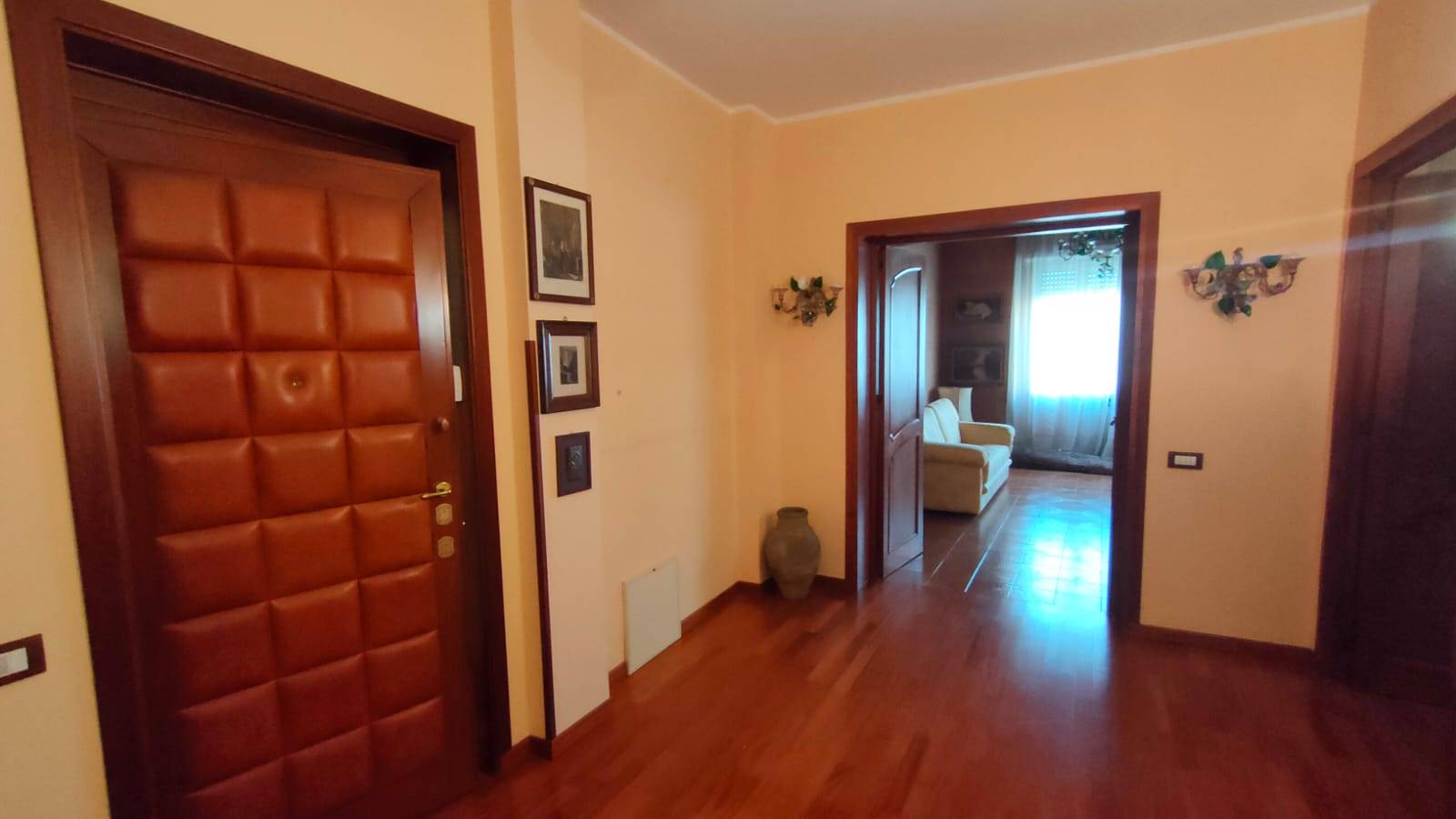 Appartamento in vendita a Agrigento, 8 locali, zona ro storico, prezzo € 158.000 | PortaleAgenzieImmobiliari.it