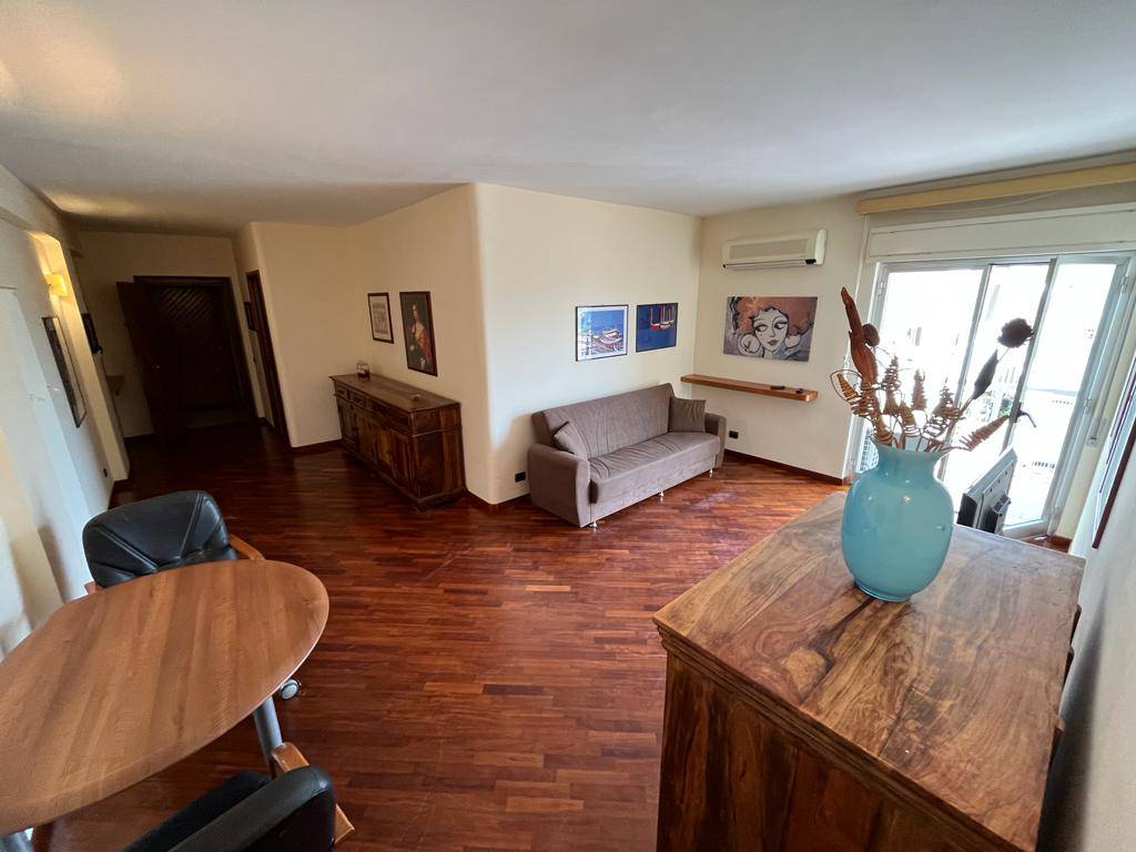 Appartamento in affitto a Agrigento, 5 locali, zona Località: CAMPO, prezzo € 500 | PortaleAgenzieImmobiliari.it