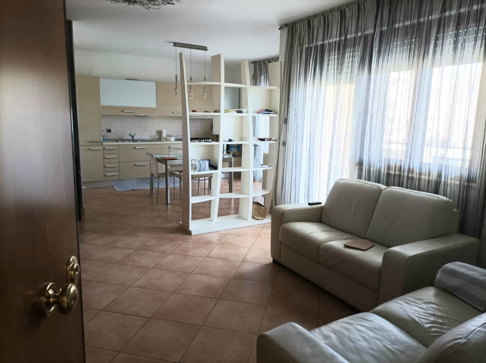 Appartamento in affitto a Monopoli, 3 locali, prezzo € 800 | PortaleAgenzieImmobiliari.it