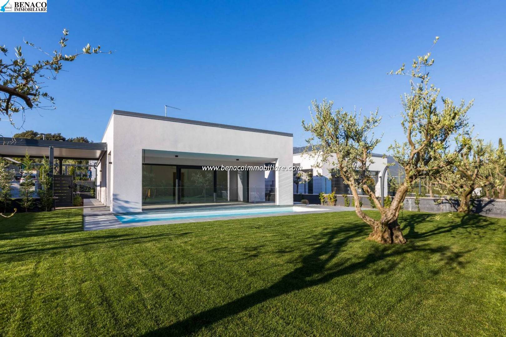 Villa in vendita a Costermano, 5 locali, zona Località: BAESSE, prezzo € 1.190.000 | PortaleAgenzieImmobiliari.it