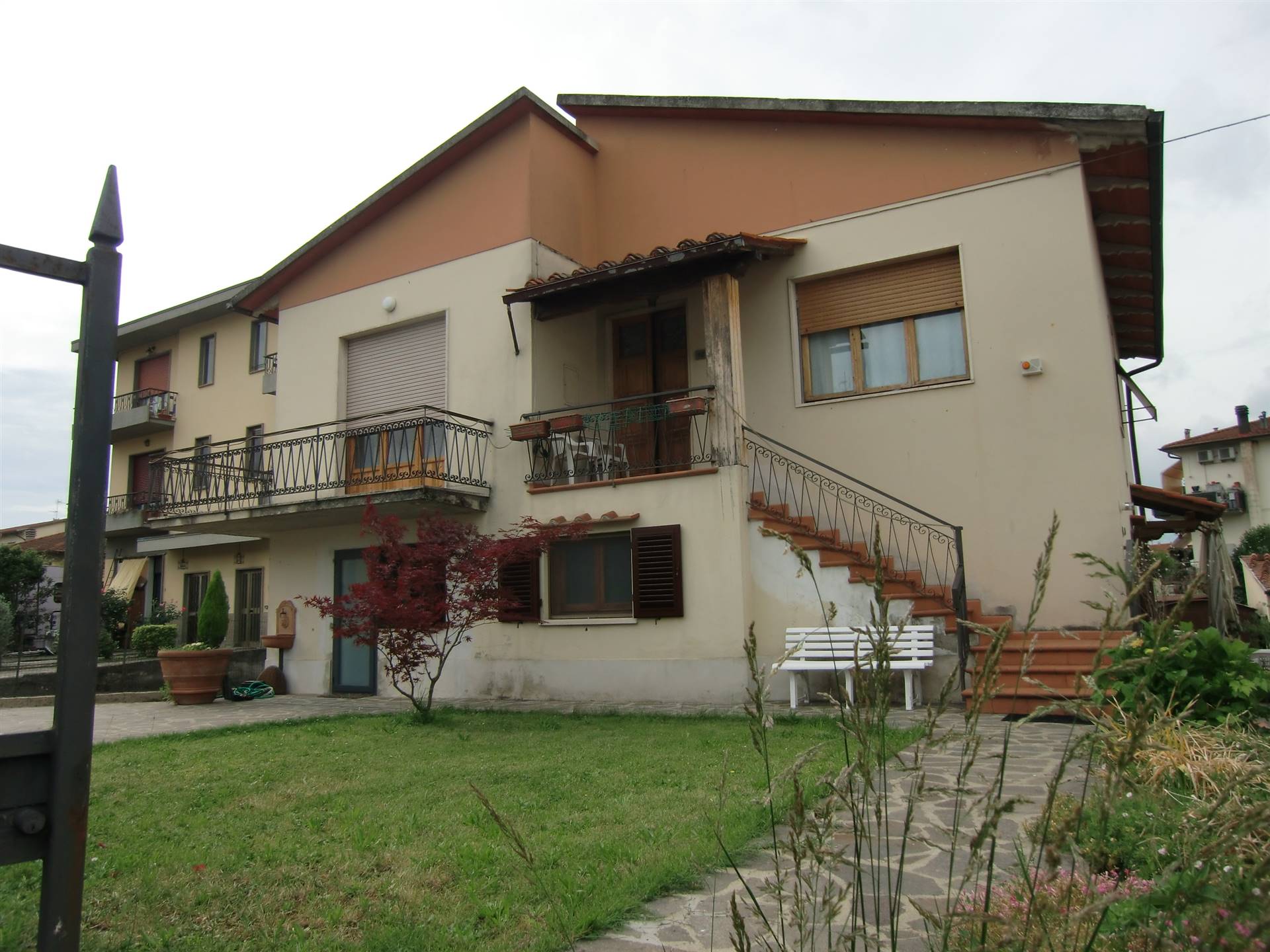 Appartamento in vendita a Figline e Incisa Valdarno, 5 locali, zona Località: MATASSINO, prezzo € 198.000 | PortaleAgenzieImmobiliari.it