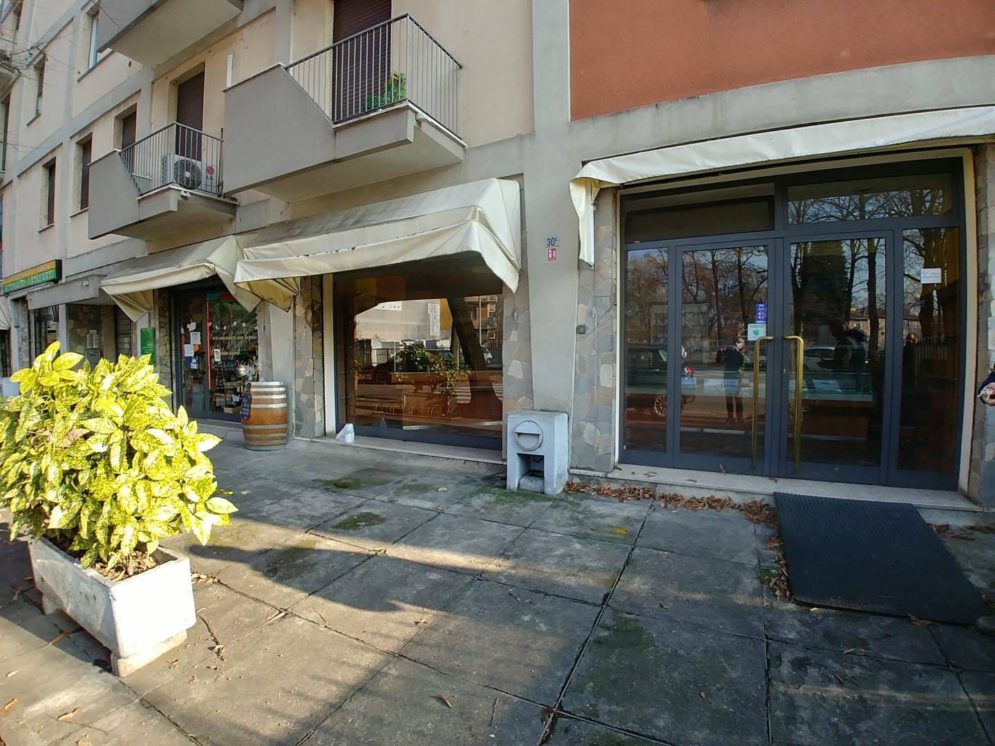 Negozio / Locale in vendita a Parma, 3 locali, zona Zona: Molinetto - Via Villetta , prezzo € 75.000 | CambioCasa.it