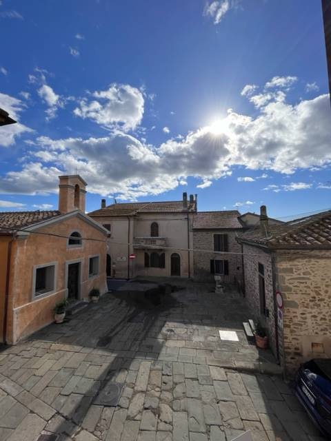 Appartamento in vendita a Magliano in Toscana, 3 locali, zona Zona: Montiano, prezzo € 125.000 | CambioCasa.it