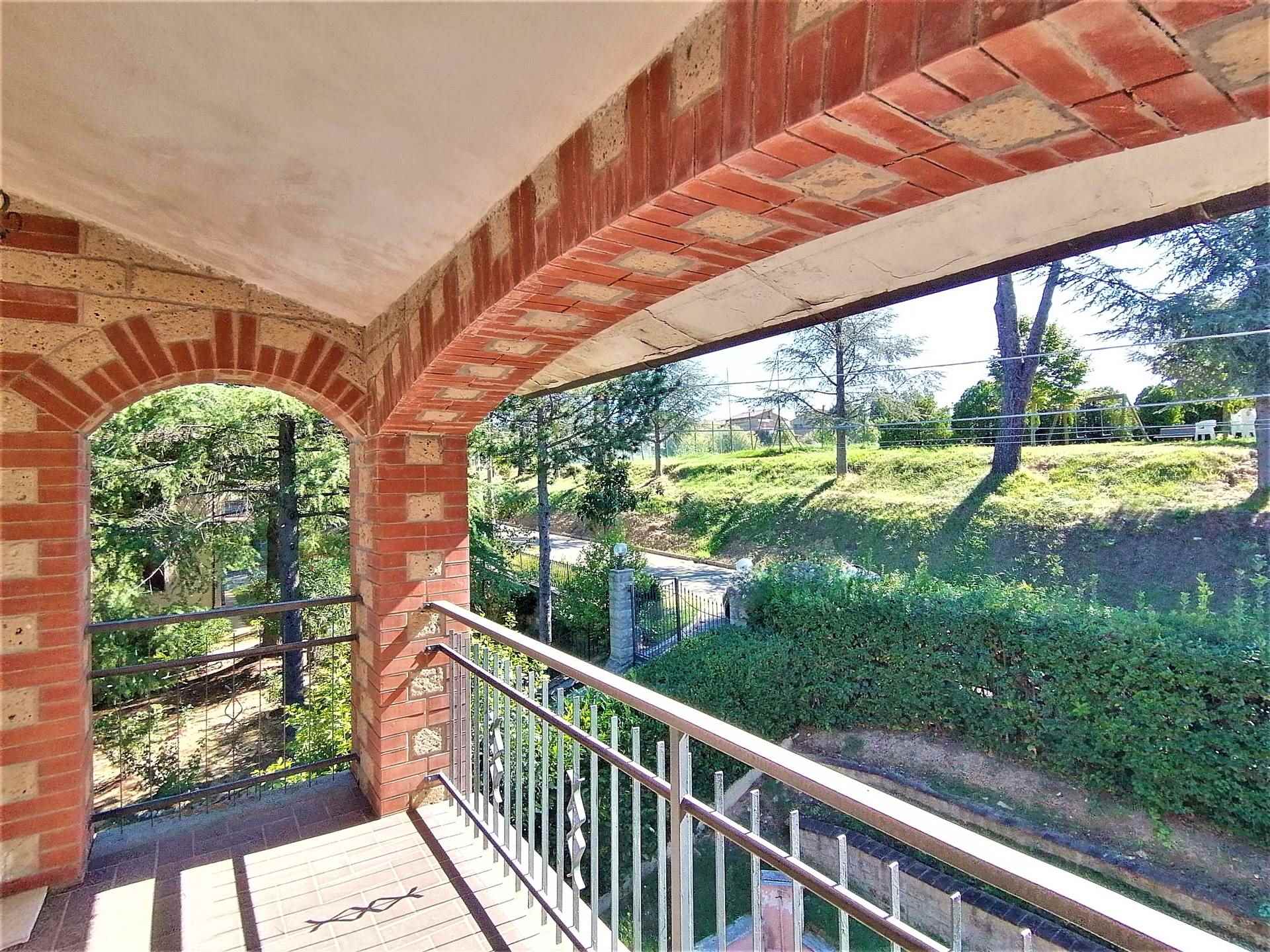Villa Bifamiliare in vendita a Parrano, 6 locali, zona Località: CENTRO, prezzo € 150.000 | PortaleAgenzieImmobiliari.it