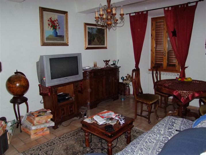 Appartamento in vendita a Dicomano, 3 locali, prezzo € 110.000 | PortaleAgenzieImmobiliari.it