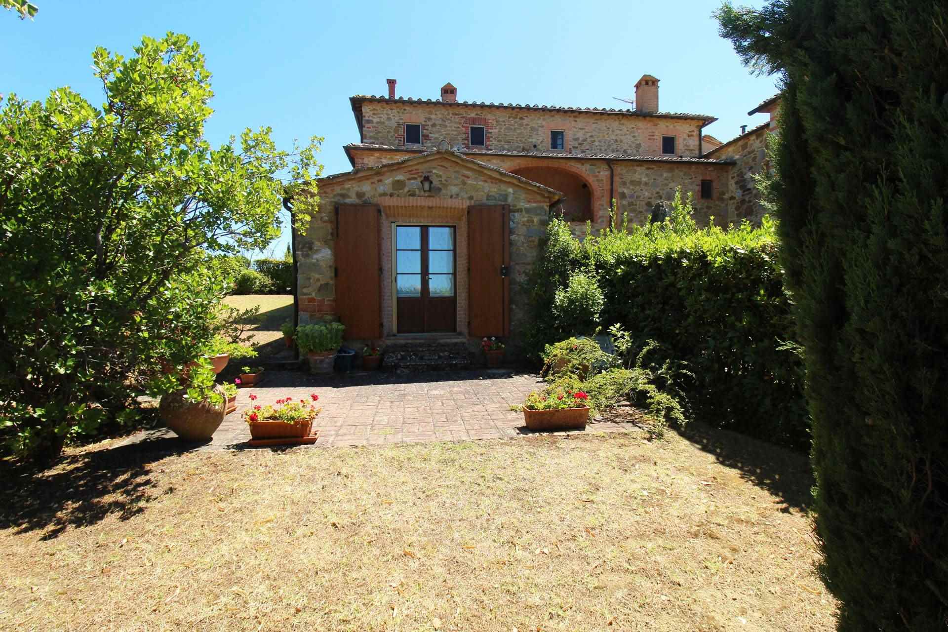 Rustico / Casale in vendita a Castelnuovo Berardenga, 4 locali, prezzo € 330.000 | PortaleAgenzieImmobiliari.it
