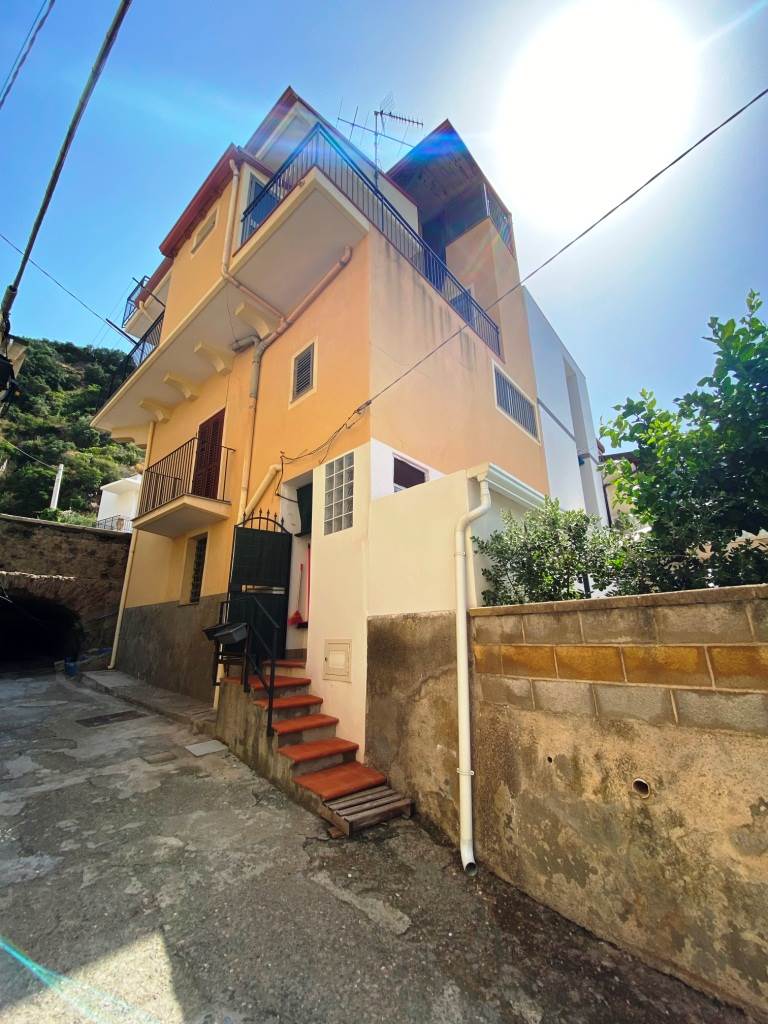 Appartamento in vendita a Piraino, 2 locali, zona Località: GLIACA, prezzo € 85.000 | PortaleAgenzieImmobiliari.it