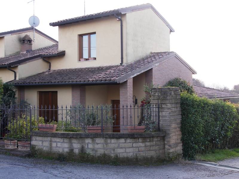 Villa a Schiera in vendita a Montepulciano, 7 locali, zona Località: ASCIANELLO, Trattative riservate | PortaleAgenzieImmobiliari.it