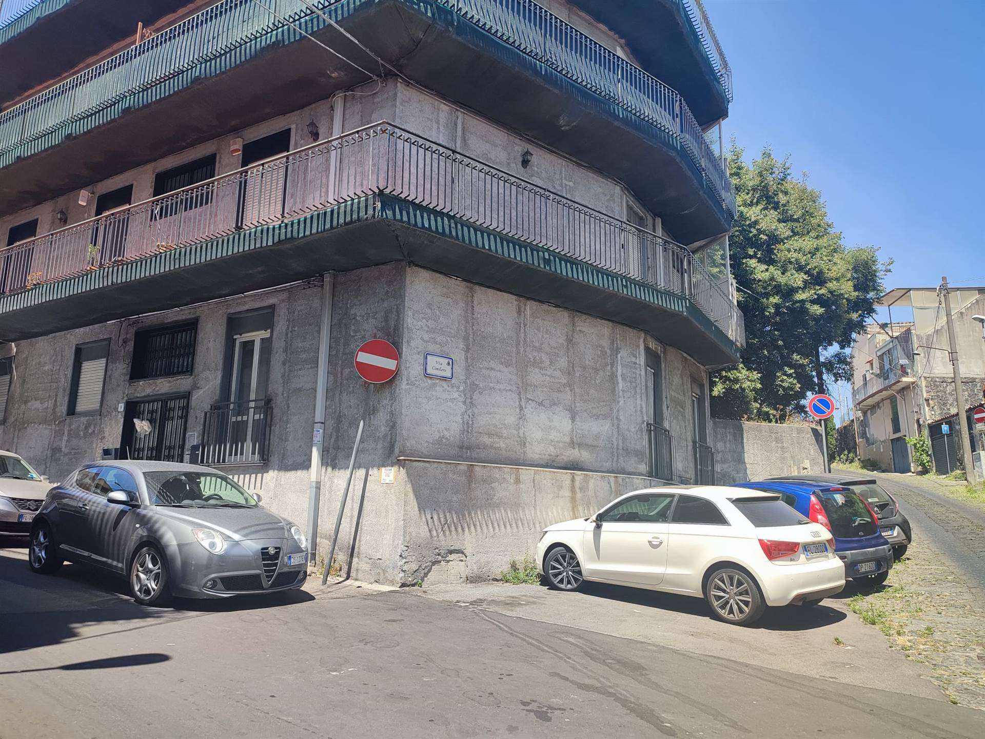 Appartamento in vendita a Aci Catena, 3 locali, prezzo € 63.000 | PortaleAgenzieImmobiliari.it