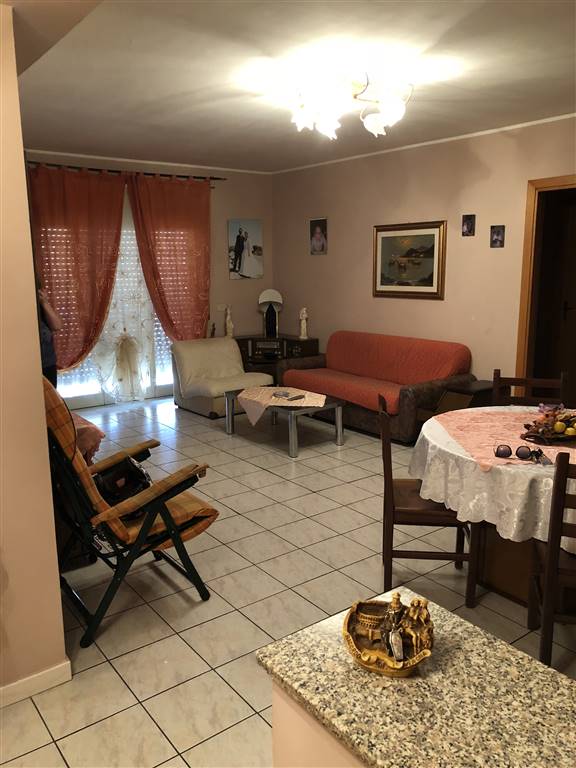 Appartamento in vendita a Lentini, 4 locali, zona Località: 167, prezzo € 95.000 | CambioCasa.it