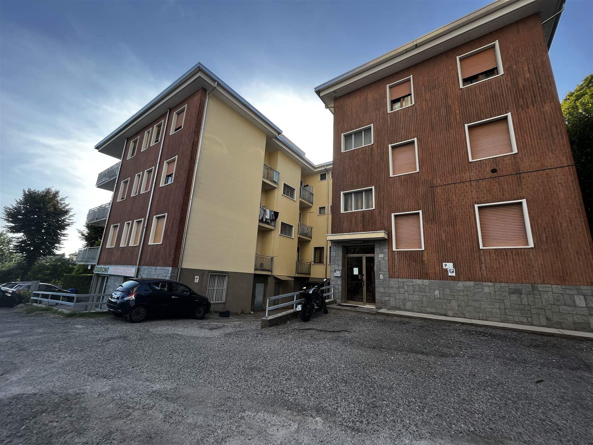 Appartamento in vendita a Besana in Brianza, 3 locali, prezzo € 73.000 | PortaleAgenzieImmobiliari.it